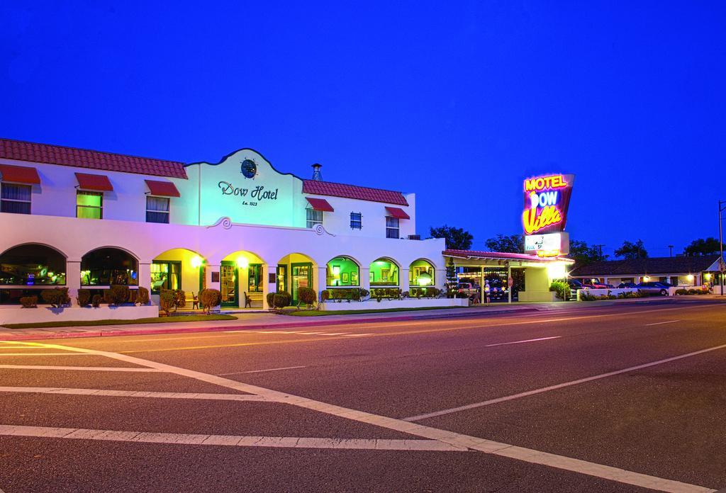 לון פיין Historic Dow Hotel מראה חיצוני תמונה